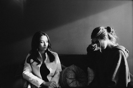 Jessica Racz, Emma Bellamy - My Neighbour Martika - Filmfotos