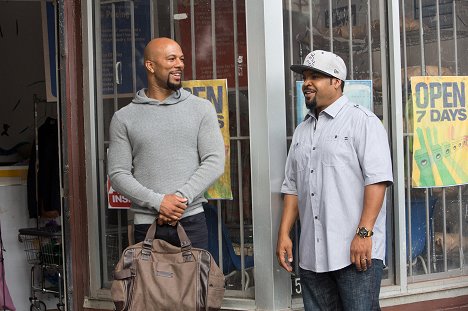 Common, Ice Cube - Barbershop: The Next Cut - Photos