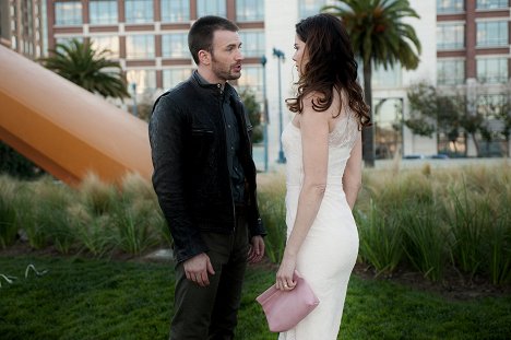 Chris Evans, Michelle Monaghan - Playing It Cool - Photos