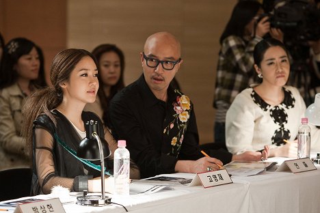 Yoo-ri Seong, Seok-cheon Hong - Cha Hyungsa - Kuvat elokuvasta