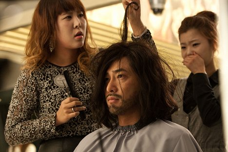 Ji-hwan Kang - Cha Hyungsa - De la película