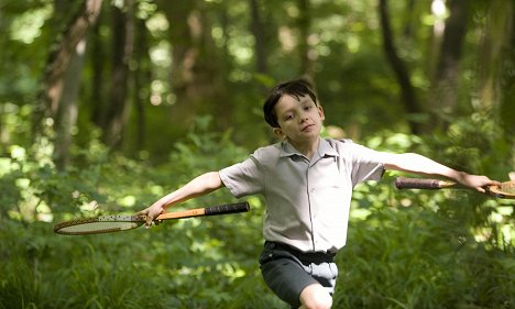 Asa Butterfield - The Boy in the Striped Pyjamas - Photos