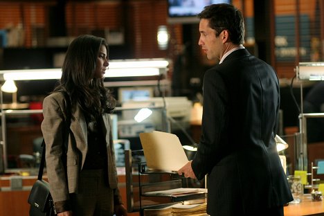 Roselyn Sanchez, Enrique Murciano - Without a Trace - Honor Bound - Z filmu