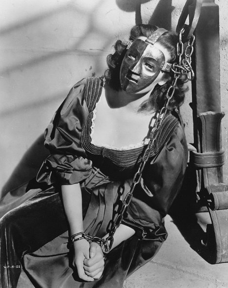Patricia Medina - Lady in the Iron Mask - Filmfotos