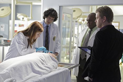 Dana Delany, Geoffrey Arend, Windell Middlebrooks, Nic Bishop - Body of Proof - Second Chances - Photos