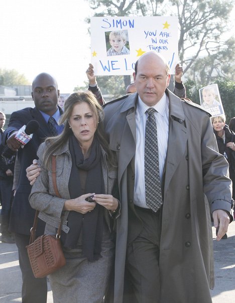 Rita Wilson, John Carroll Lynch - Body of Proof - Die Leiche hat immer Recht - Filmfotos