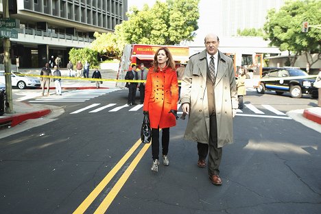 Dana Delany, John Carroll Lynch - Body of Proof - Die Leiche im Kofferraum - Filmfotos