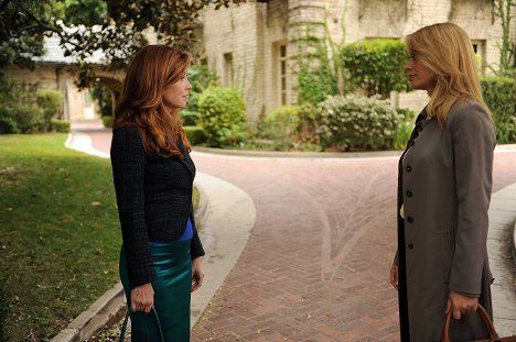 Dana Delany, Jeri Ryan - Body of Proof - Breakout - Photos