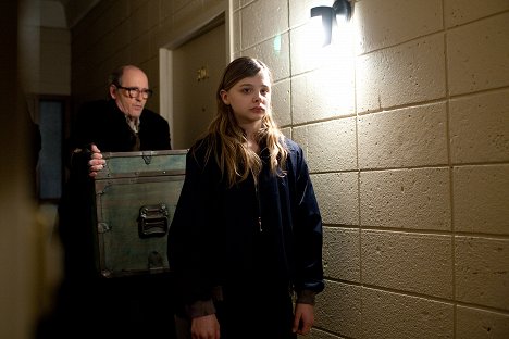 Richard Jenkins, Chloë Grace Moretz - Pozwól mi wejść - Z filmu