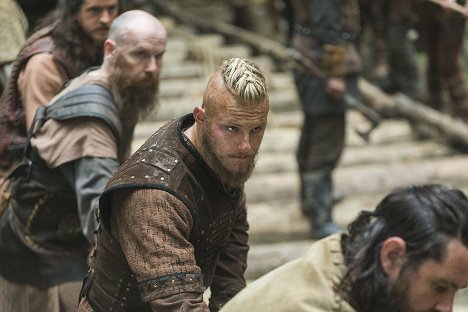 Alexander Ludwig - Vikingové - Smrt všude kolem - Z filmu