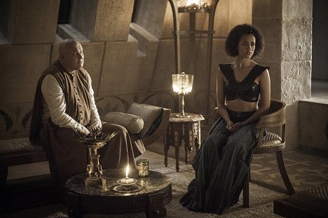 Conleth Hill, Nathalie Emmanuel - Game of Thrones - Home - Photos