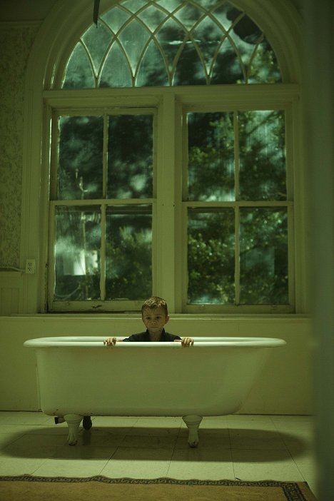 Antonio Evan Romero - Before I Wake - Film