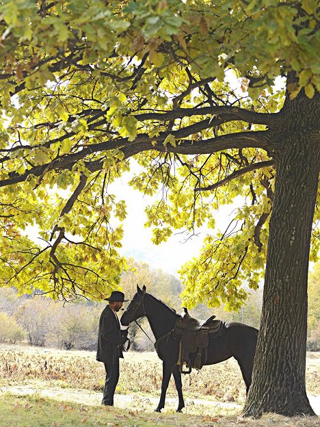 Kevin Costner - Hatfields & McCoys - Photos