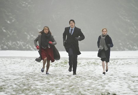 Ciara Renée, Brandon Routh, Caity Lotz