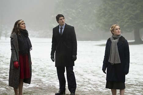 Ciara Renée, Brandon Routh, Caity Lotz - Legendy zítřka - Left Behind - Z filmu