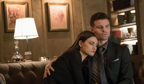 Phoebe Tonkin, Daniel Gillies - The Originals - Where Nothing Stays Buried - Photos