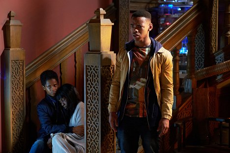 Letitia Wright, Joivan Wade - Doctor Who - Face the Raven - Photos