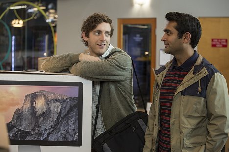Thomas Middleditch, Kumail Nanjiani - Silicon Valley - Two in the Box - Photos