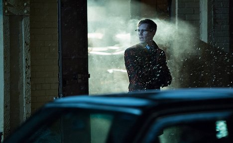 Cory Michael Smith - Gotham - Im Dickicht - Filmfotos