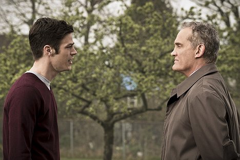 Grant Gustin, John Wesley Shipp - Flash - A Villám - The Runaway Dinosaur - Filmfotók