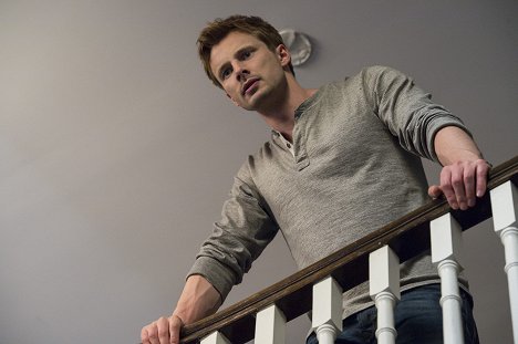 Bradley James - Damien - Temptress - Photos