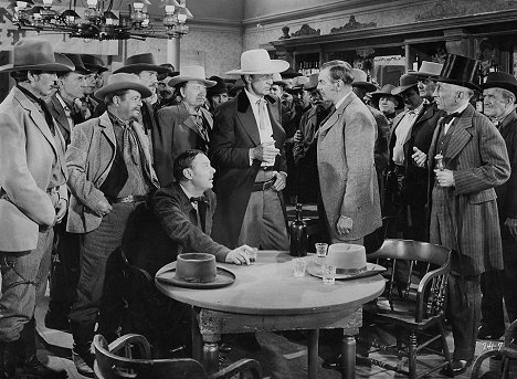 Jerome Cowan, Gary Cooper, Raymond Massey - Dallas - Z filmu