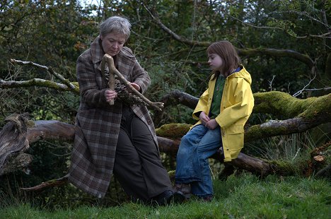 Ruth McCabe, Ella Connolly - Wake Wood - De la película