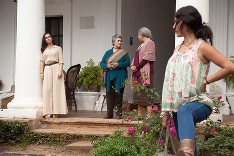 Ana de la Reguera, María del Carmen Farías, Isaura Espinoza, Liz Gallardo - Las aparicio - De la película