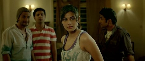 Pooja Gupta - Go Goa Gone - De filmes