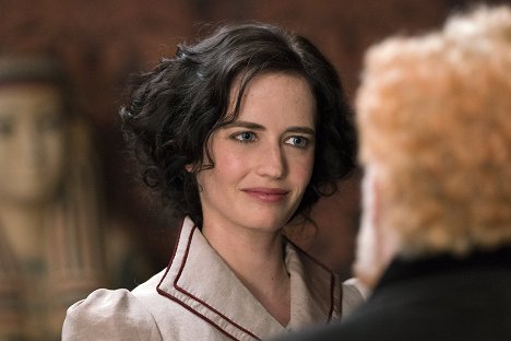 Eva Green - Penny Dreadful - No Beast So Fierce - Photos