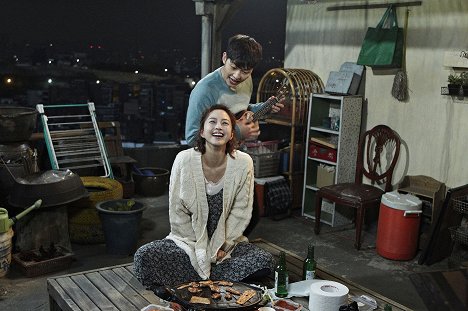 Ye-seul Han, Joong-ki Song - Penny Pinchers - Photos