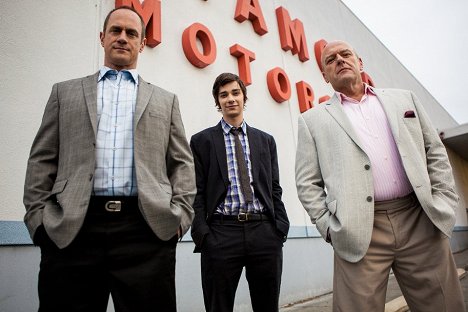 Christopher Meloni, Devon Bostick, Dean Norris - Small Time - Promoción