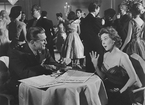 Kirk Douglas, Susan Hayward - Top Secret Affair - Photos