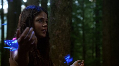 Marie Avgeropoulos - Prvních 100 - Earth Skills - Z filmu