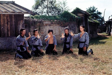 Lung Ti, David Chiang Da-wei, Alexander Sheng Fu, Chi Kuan-Chun, Fei Meng - Az öt shaolin mester - Filmfotók