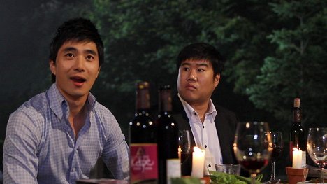 Min-soo Kim, Hyeon-seong Lim - Aleumdawoon yoosan - Kuvat elokuvasta