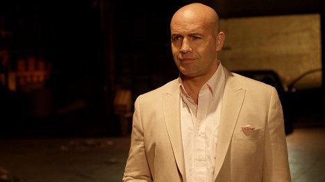 Billy Zane