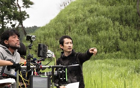 Anh Hung Tran - Norské dřevo - Z natáčení
