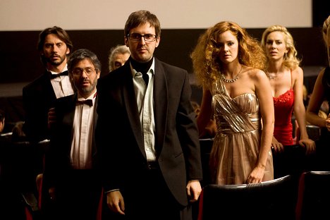 Paco León, Javier Gutiérrez, Julián López, Ana Polvorosa, Kira Miró - No lo llames amor... llámalo X - De la película