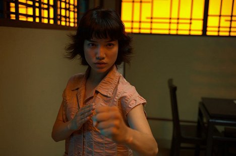 Emily Kaiho - Bunraku - Kuvat elokuvasta
