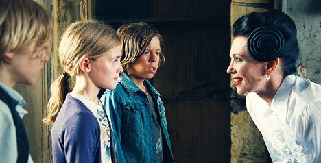 Helena Siegmund-Schultze, Bruno Schubert, Iris Berben - Tiger Team - Der Berg der 1000 Drachen - Van film