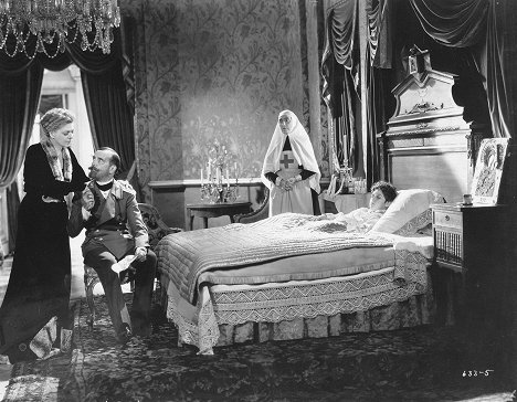 Ethel Barrymore, Ralph Morgan, Tad Alexander - Rasputin and the Empress - Filmfotos