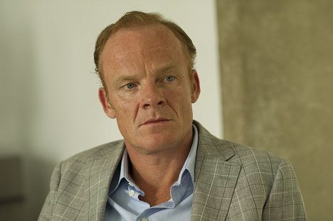 Alistair Petrie - The Night Manager - Episode 3 - Filmfotos