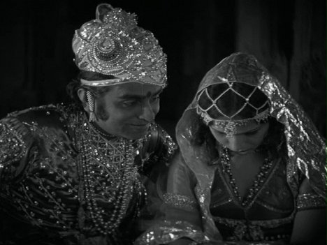 Himanshu Rai, Seeta Devi - Prapancha Pash - De la película