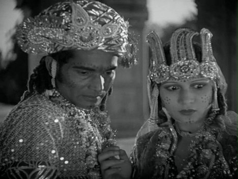 Charu Roy, Seeta Devi - Prapancha Pash - Do filme