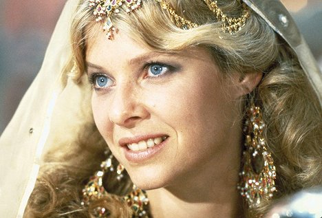 Kate Capshaw - Indiana Jones i Świątynia Zagłady - Z filmu