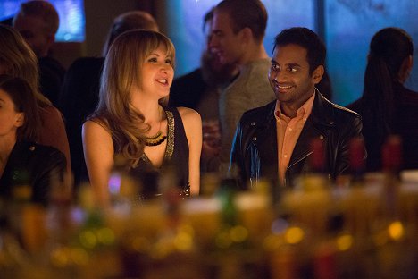 Nina Arianda, Aziz Ansari - Master of None - Season 1 - Filmfotos