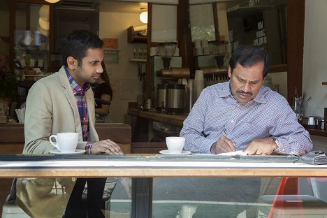 Aziz Ansari, Shoukath Ansari - Master of None – Majdnem elég jó - Season 1 - Filmfotók