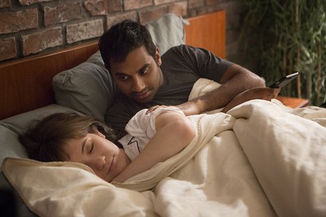 Noël Wells, Aziz Ansari - Master of None - Season 1 - Filmfotos