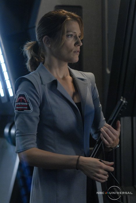 Tricia Helfer - Battlestar Galactica: Razor - Filmfotos